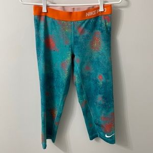 Nike Pro Capris